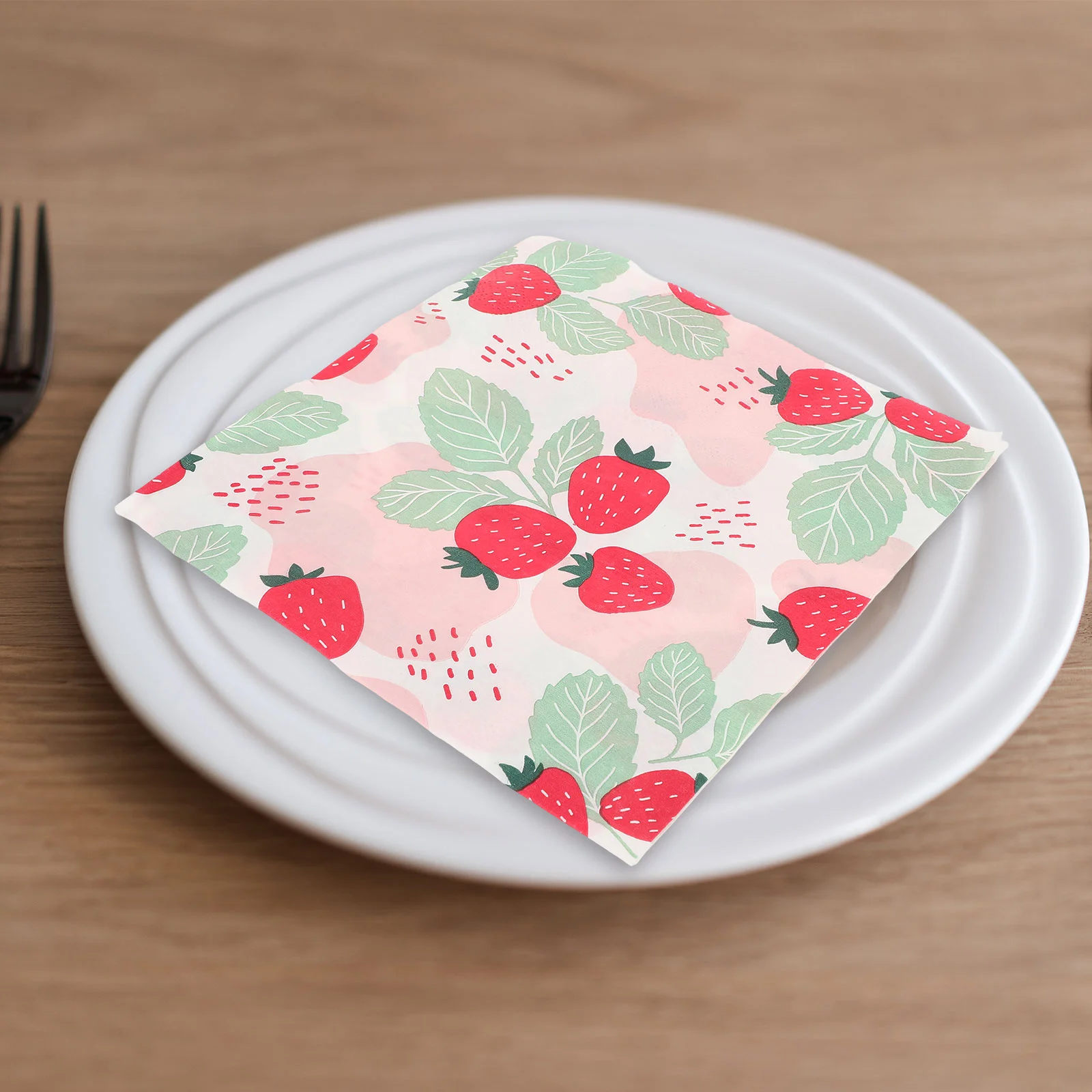 20 Sheets Creative Strawberry Printing Napkin Disposable Paper Napkins Party Supplies for Party Banquet Daily Use