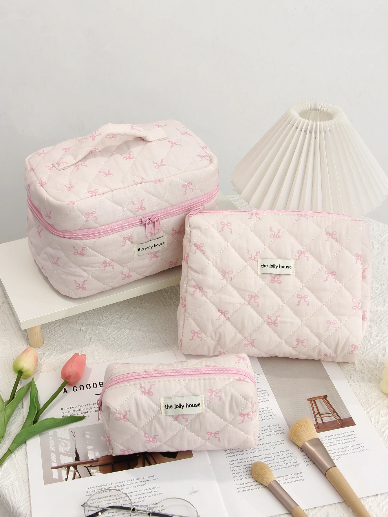 1pc/set Ribbon Bow Quilted Makeup Bag, Portable Makeup Bag, Travel Storage Makeup Bag, Large Capacity Cute Travel Toiletry Bag