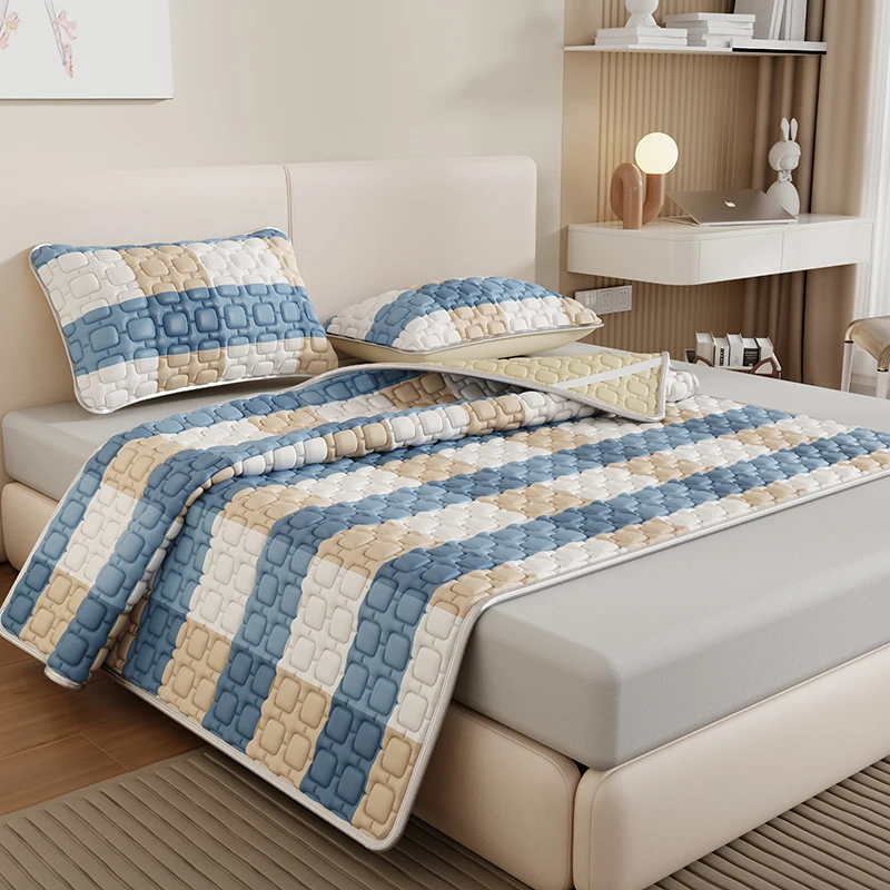 Natural Latex Summer Cooling Mat and Pillowcase Ice Silk Cool Touch Mattress Cover Bed Pad Soft Non-Slip Summer Mat for Bed