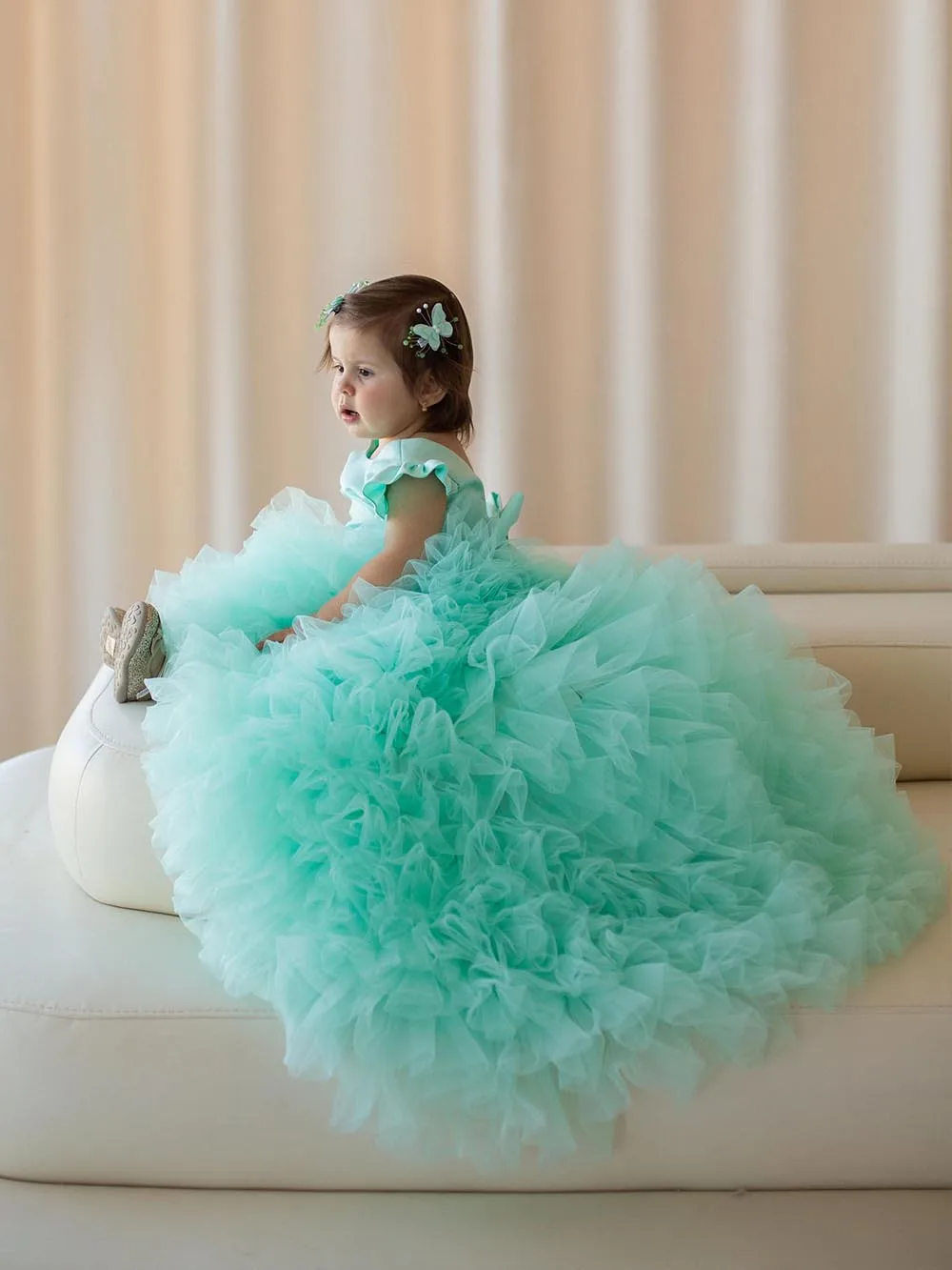 Baby Mädchen Prinzessin Kleid Kleinkinder Lange Schleppe Festzug Ballkleid Blumenmädchenkleider für Hochzeit Kleinkinder Abgestufte Tüll Partykleider