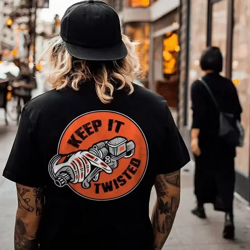 2026 Biker Tattoo Graphic T-Shirt Men Women KEEP IT TWISTED Motorcycle Hand Grip Print Tshirts Punk Streetwear Vintage Tees