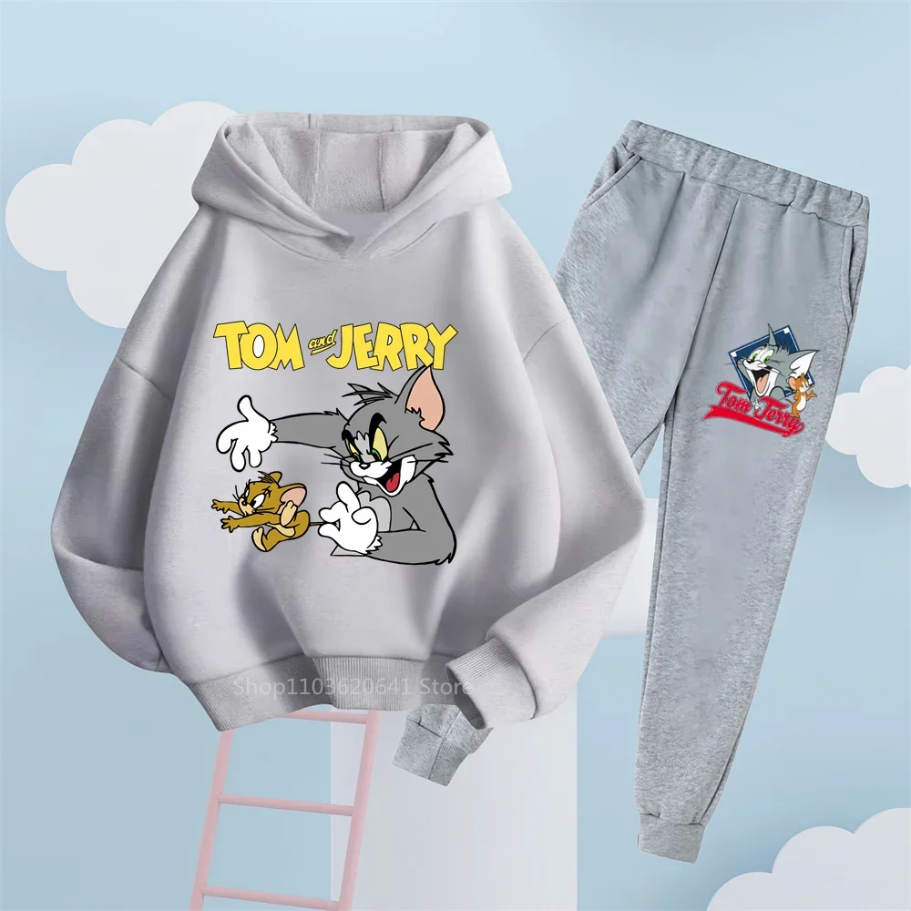 Step into a World of Fun with Our Tom & Jerry Hoodie & Joggers - Stylish & Trendy Outfits for Boys & Girls\' Casual Days