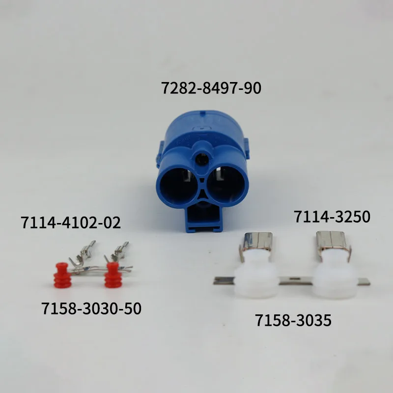 4 Hole Blue Hybrid Automotive Connectors Original Yazaki 7282-8497-90 and 7283-8497-90 with Terminal Waterproof Plug