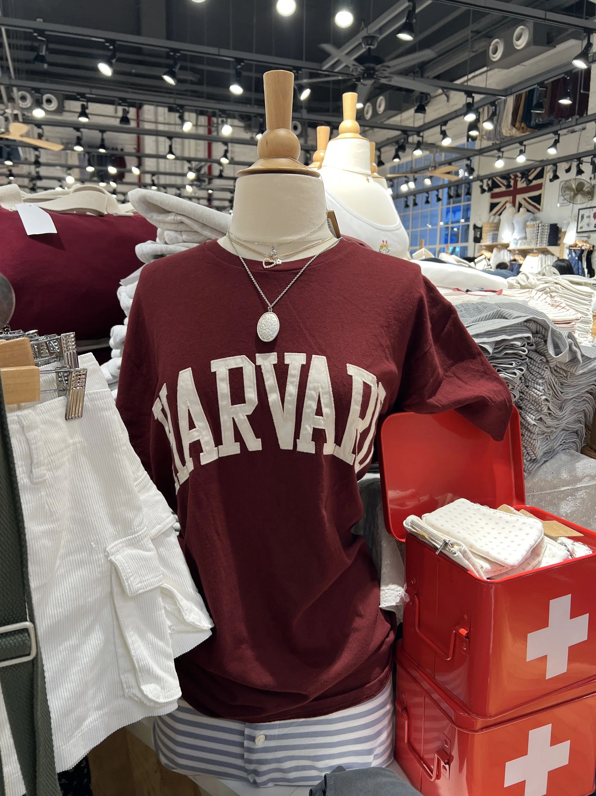 

Свободная футболка с вышивкой букв, женские американские винтажные футболки с круглым вырезом и короткими рукавами, летняя уличная одежда, модные повседневные топы, футболки