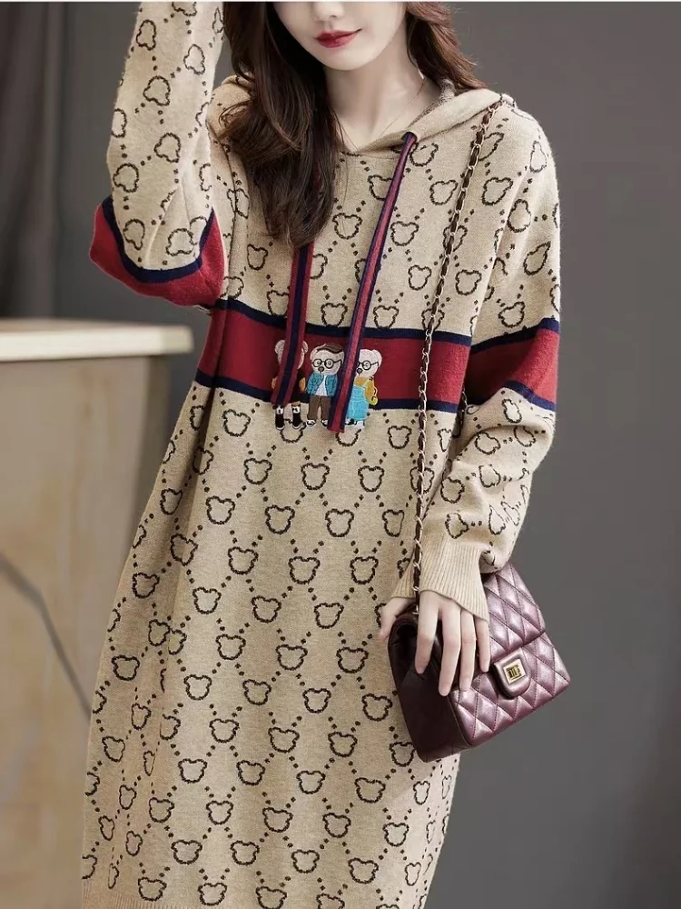 Fall/Winter 2024 New Fashionable Casual Knitted Hooded Dress European Jacquard Sweatshirt Dress Midi Slim