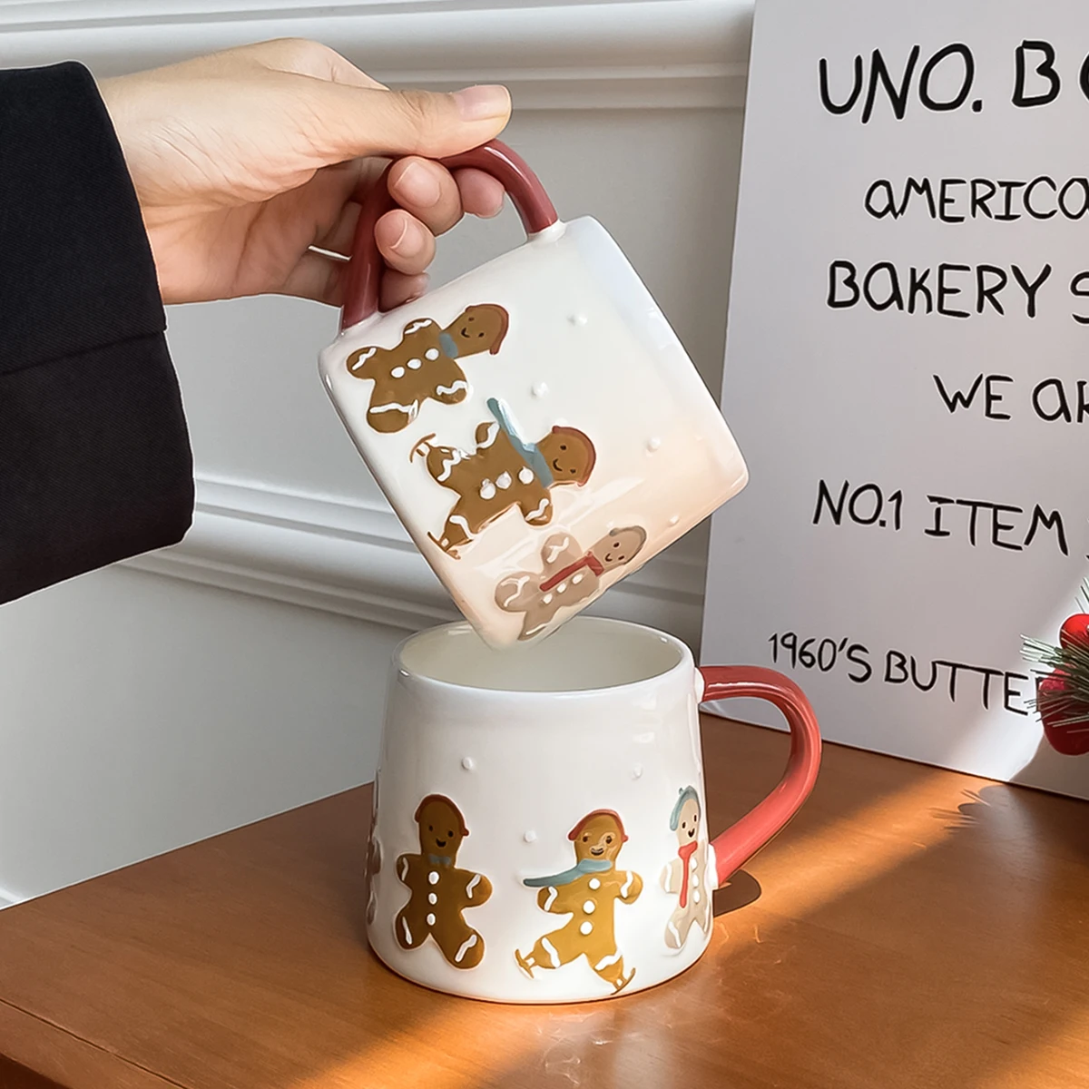 Christmas Gingerbread Man Ceramic Mug Gingerbread Man Cookie Ski Shape Suitable for Christmas Family Party Dinner Drinking Cup