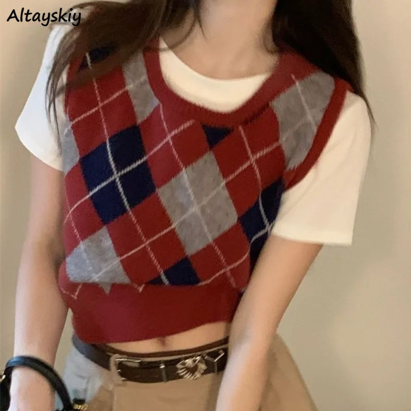 Red Argyle Sweater Vest Women Y2k Clothing Simple Casual All-match American Retro Daily Sleeveless Preppy Style Knitting Chic