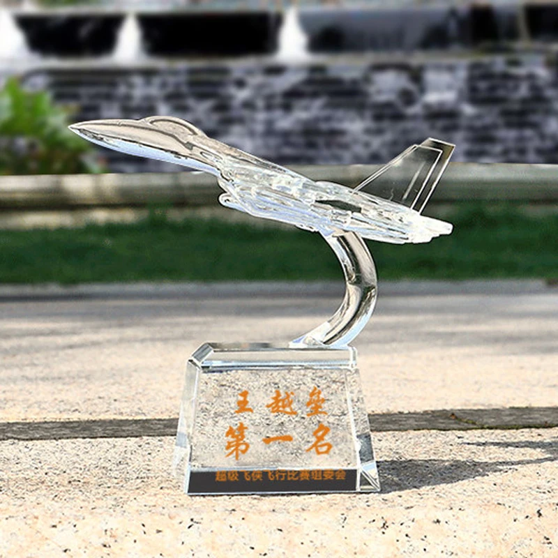 

Хрустальный трофей в форме самолета на заказ, высококачественный сувенир с креативной гравировкой, награда для домашнего декора, трофей для конкурсов, 1 шт.