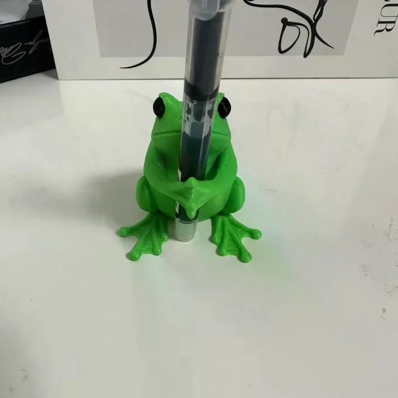 Charming 3D Green Frog Pen Holder with Multi-Functional Purpose for Office and Living Room Décor