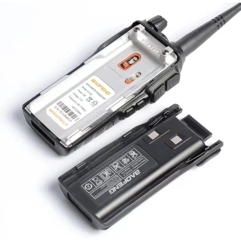 Radio Communicator Ht Walk Talk Baofeng Dual Band Uv-82