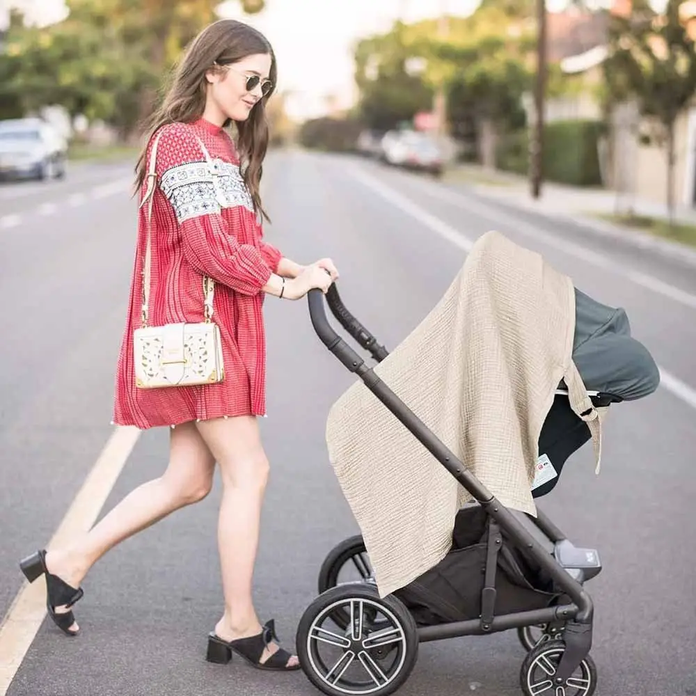 

Breathable Cotton Breastfeeding Towel Adjustable Strap Nursing Cloak Breastfeeding Shawl With Pockets Solid Color