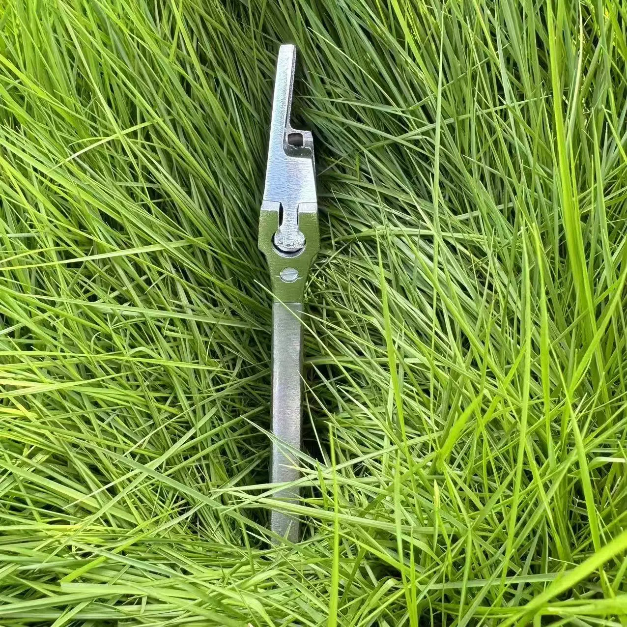 Ultradünner, verstellbarer Schraubenschlüssel mit großer Öffnung, kurzer Griff, Mini-Affenschlüssel, Laserskala, gummibeschichteter Schlüssel für Badezimmer-Werkzeug – Detail 7