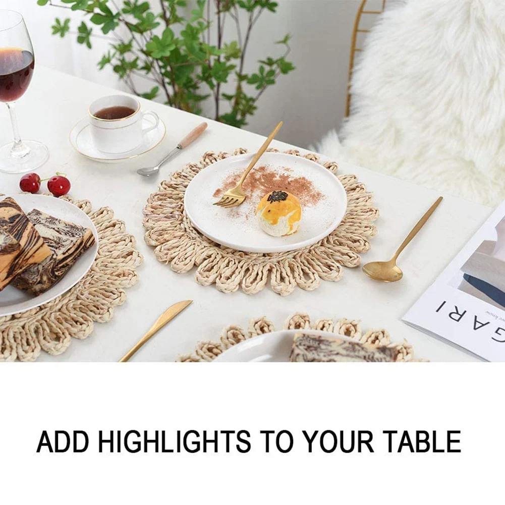รอบทอ Placemat สําหรับโต๊ะรับประทานอาหารธรรมชาติถักหวาย Tablemat Hollow หวายแผ่นสําหรับวันหยุดห้องครัวตาราง