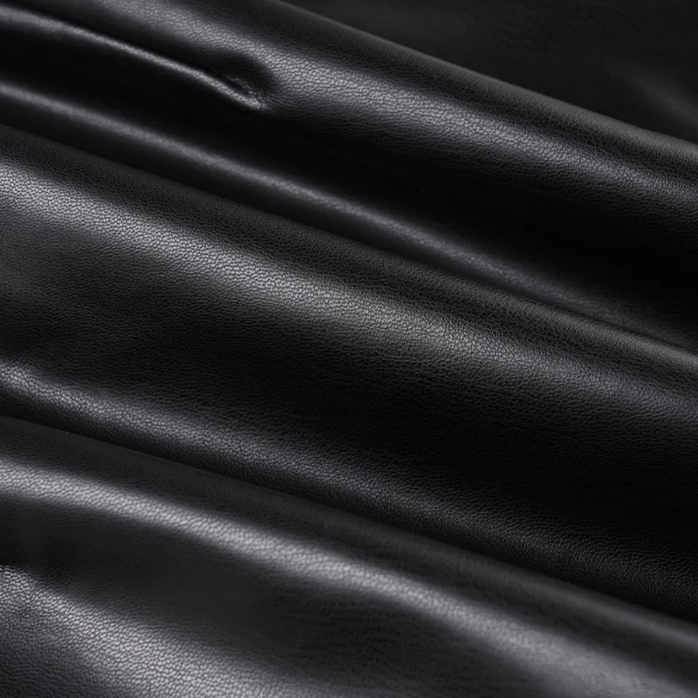 

PU Leather Metal Fastening Skirt Slim Fit Black Package Hip Skirt Low-waist with Lining Inside Irregular Half-length Skirt
