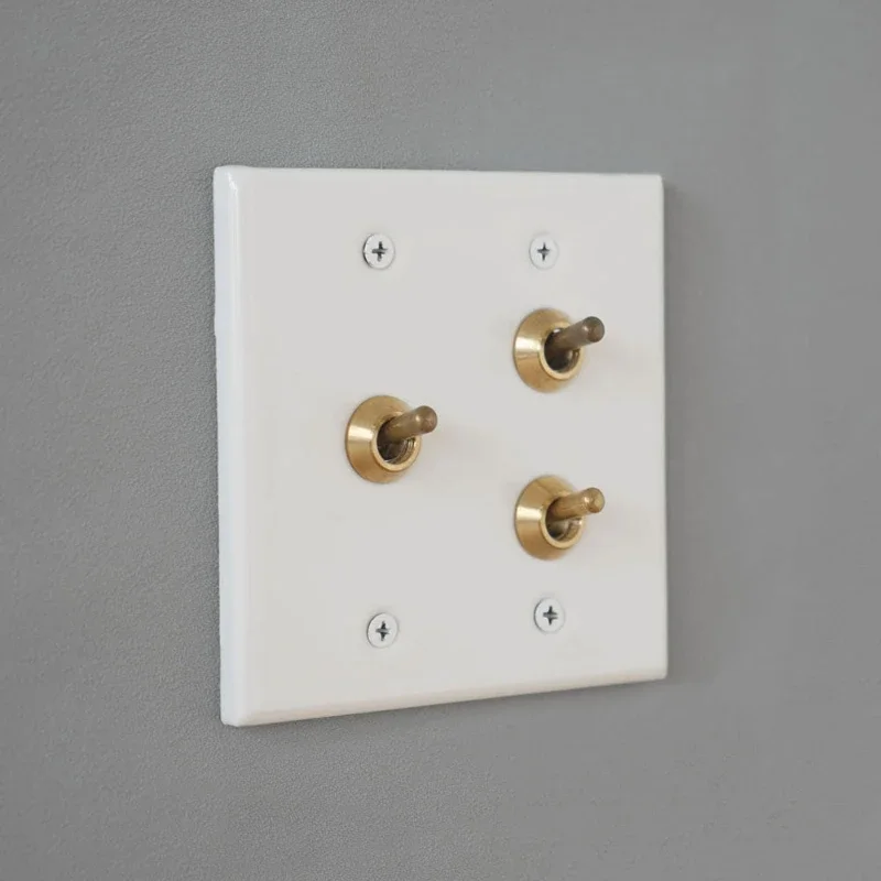 Retro Vintage White and Black Simple Hotel Porcelain Ceramic Light Rocker Brass Lever Panel Toggle Wall Lighting Switch 2 Way