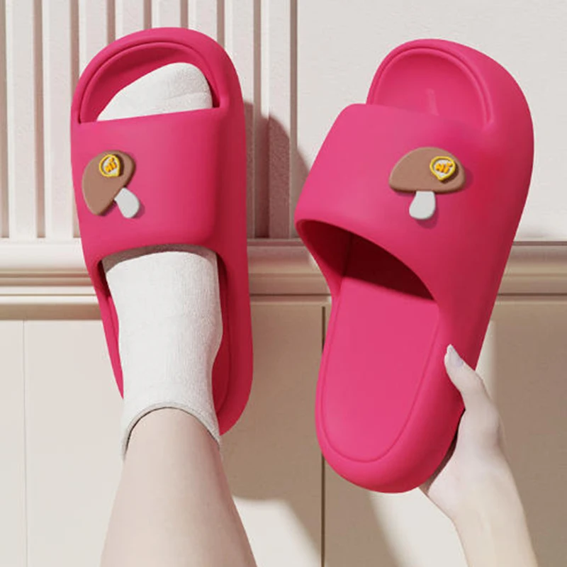 Lightweight Soft Sole Couple Home Slippers Women Summer Comfortable Eva Platform Slides Woman Indoor Non Slip Bathroom Flip Flop image 2