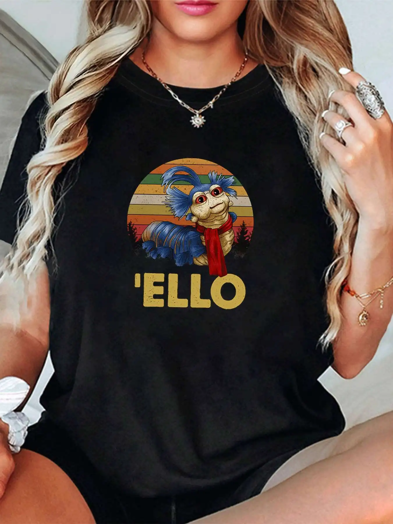 

【1143771】Женская футболка больших размеров с круглым вырезом, короткими рукавами, эластичными рукавами-полурукавами и модными принтами.