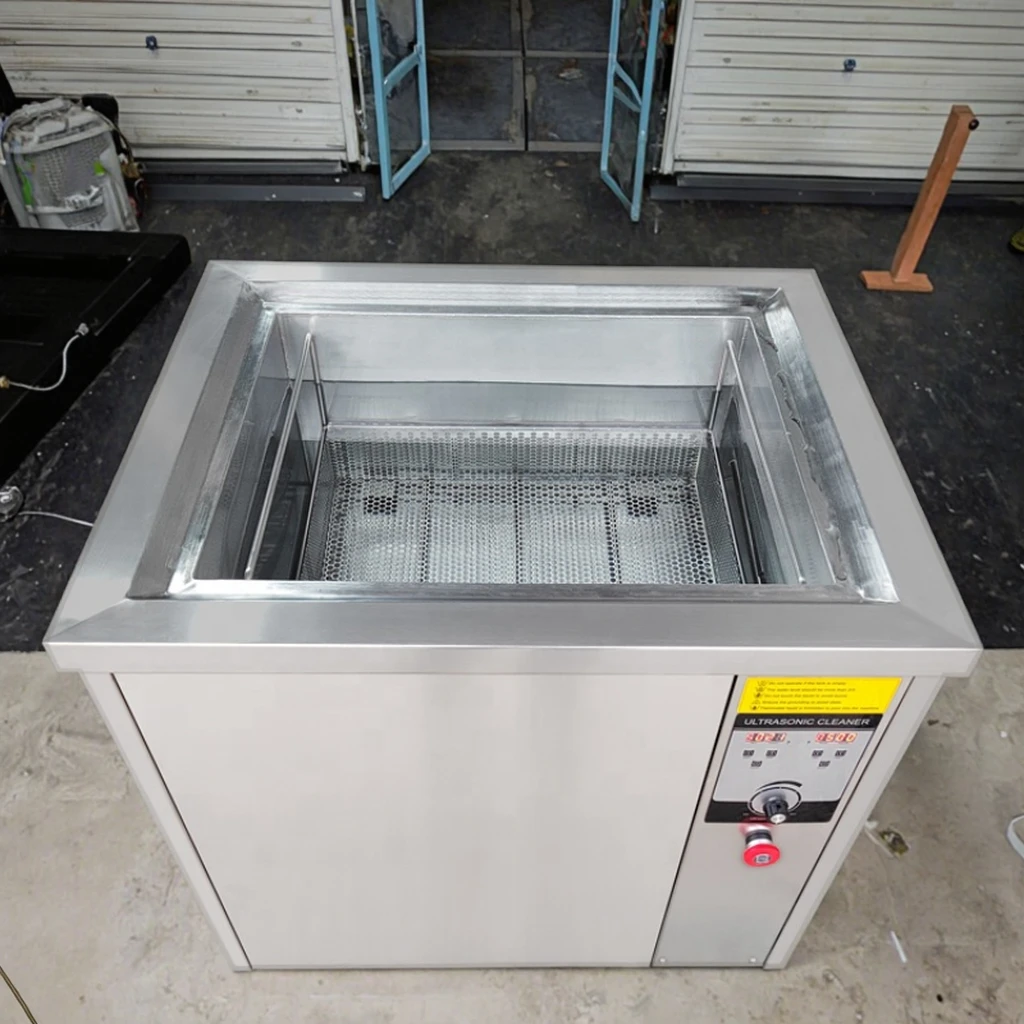 

JieRui Popular 40khz 45l 1500W Heated Industrial Ultrasonic Cleaner 24h Long Working Single Tank Ultrasonic Cleaning Machine