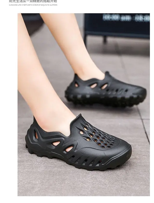 New Summer Large Size Cave Shoes Soft Bottom Outer Wear Beach Shoes Anti-slip Anti-odor Baotou Sports Casual Sandals Hollow Out