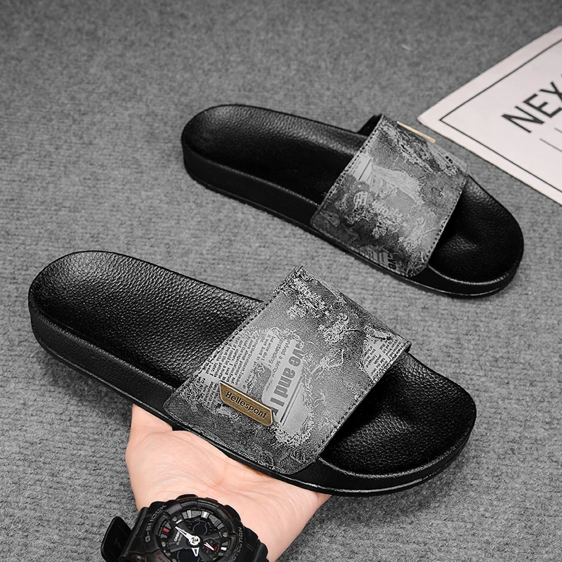 

Outdoor Beach Slippers Breathable Men's Slippers 2026 Summer Home-based Shoes Outer Wear Men's Non-Slip Anti-Odor Casual