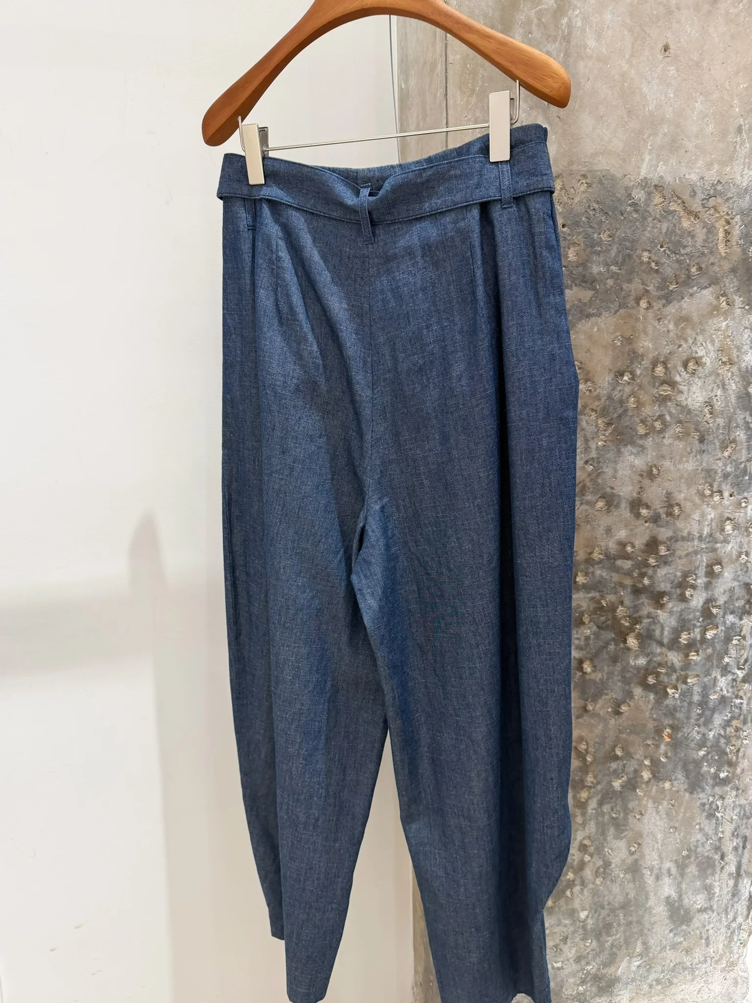 2026 new belt lightweight tapered casual pants