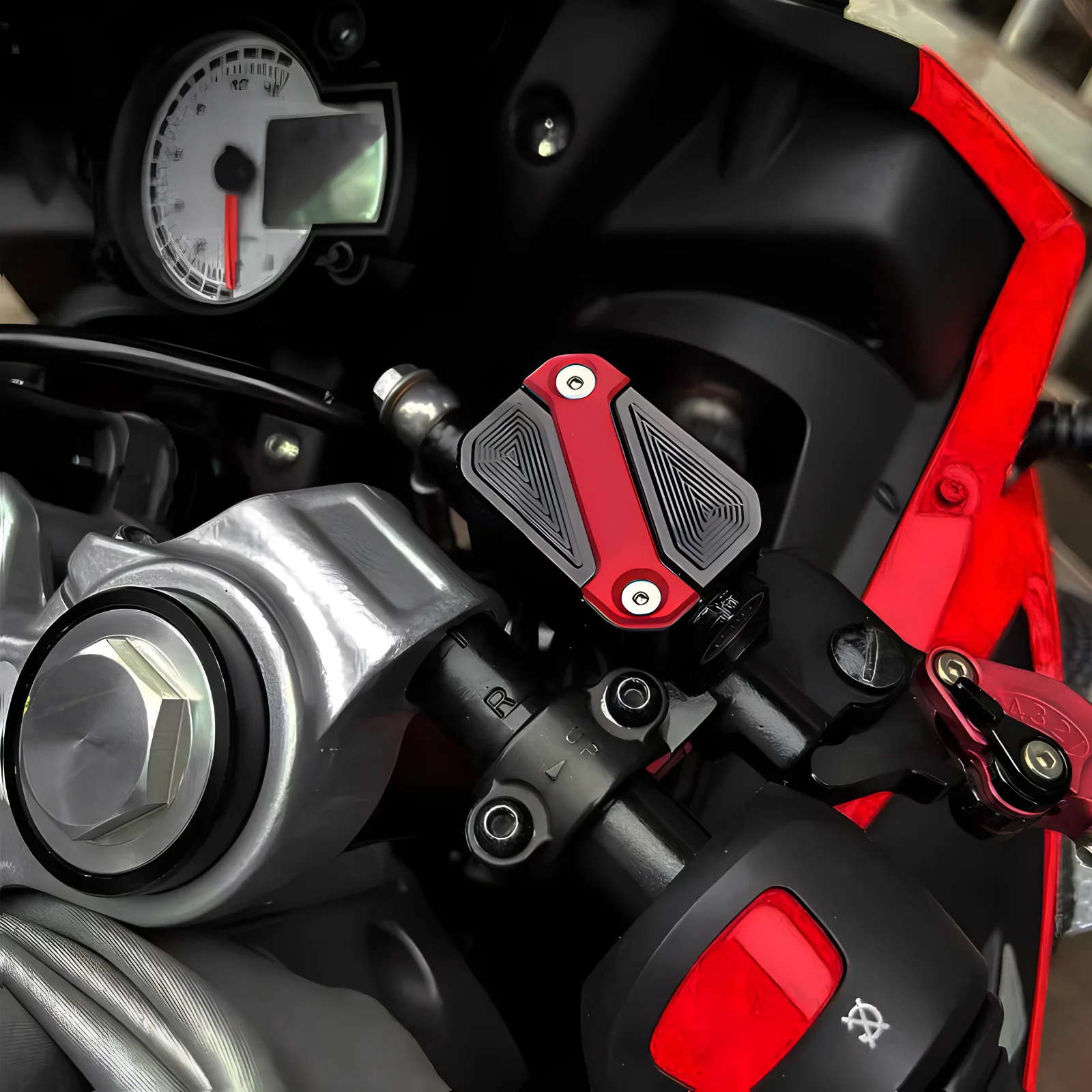 FIT For MP3 300 400 500 2015-2021 Front Brake Fluid Reservoir Cap Cylinder Cover