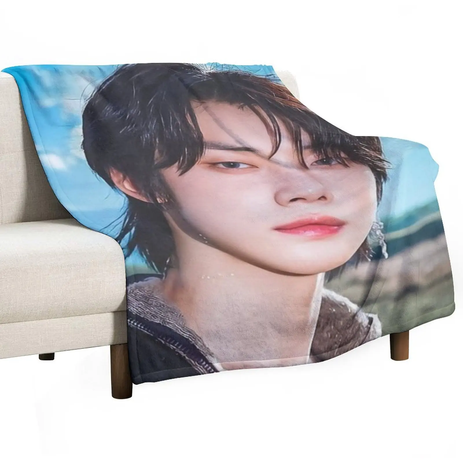 

Yeonjun Throw Blanket Blankets For Baby manga Tourist anime Blankets