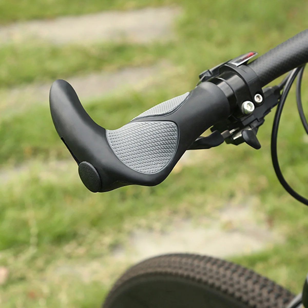 

Anti Slip Handlebar Sleeve Black for Mountain Bike Ergonomic PVC Shock Absorbing Handle Cover Accessories Handlebar