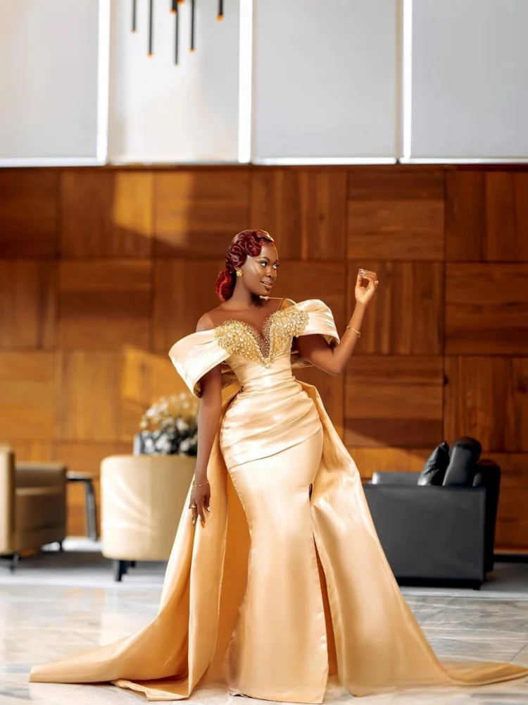 Customized Sweetheart Shinny Beads Champagne Wedding Dress  Vestido De Casament Mermaid Bridal Gowns with Removable Skirt