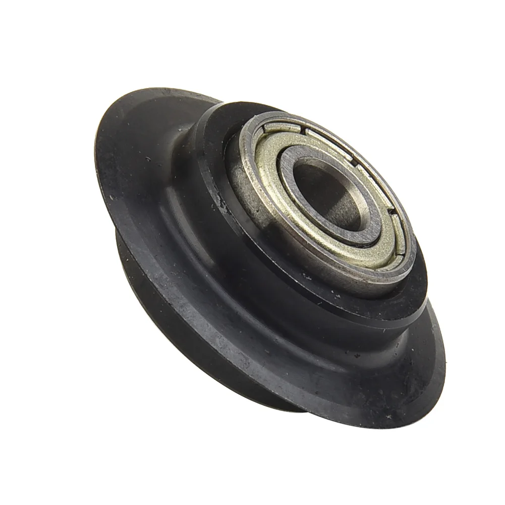 

Нож для резки труб из нержавеющей стали с подшипником, совместимый с CT532 CT650, твердость HRC65, 30x10 мм, внутреннее отверстие 6 мм