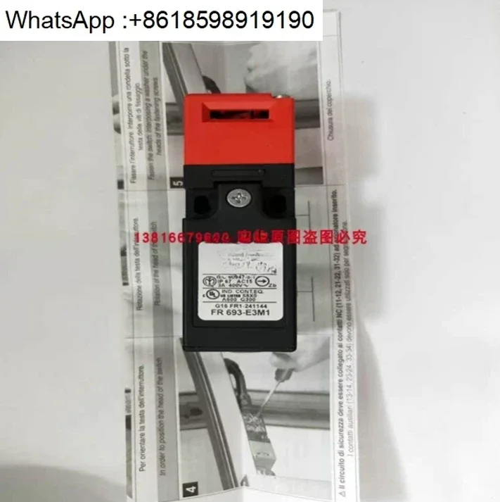 

Mechanical elevator insert type travel limit switch FR693 E3M1