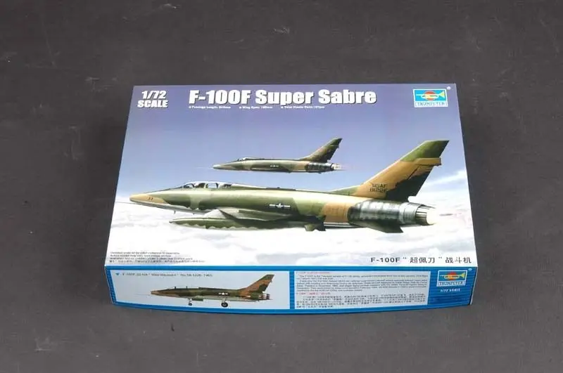 

Trumpeter 01650 1/72 Plane US F-100F Super Sabre Fighter Bomber Model Aircraft for Collecting TH07094-SMT2