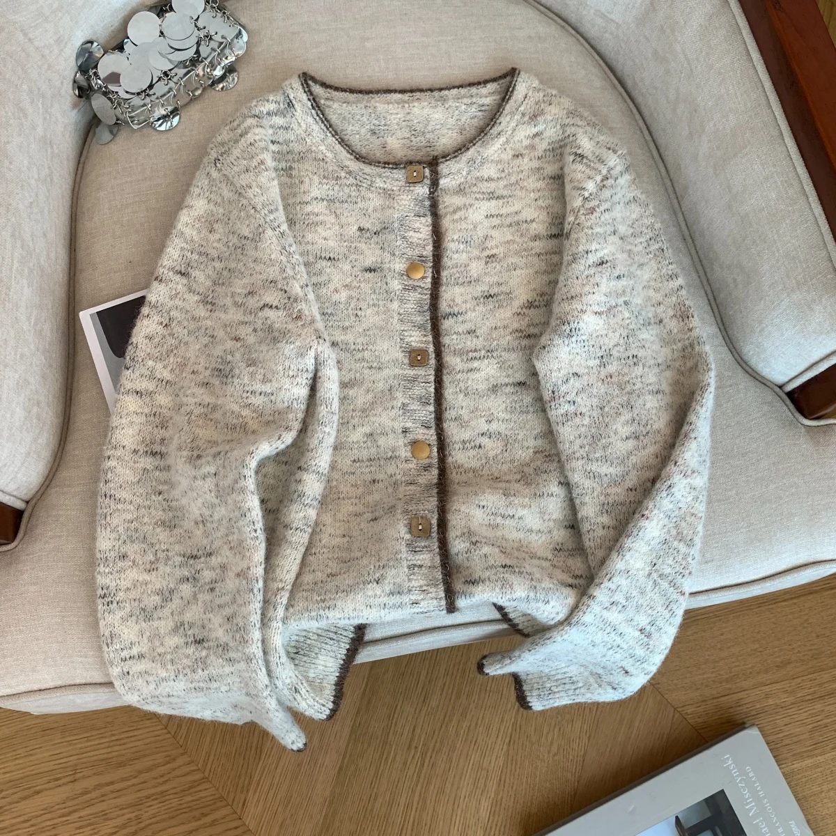 سترة نسائية رمادية فاتحة Y2k عتيقة 2000s سترة بأكمام طويلة سترة كورية متماسكة ملابس خارجية لخريف وشتاء 2025