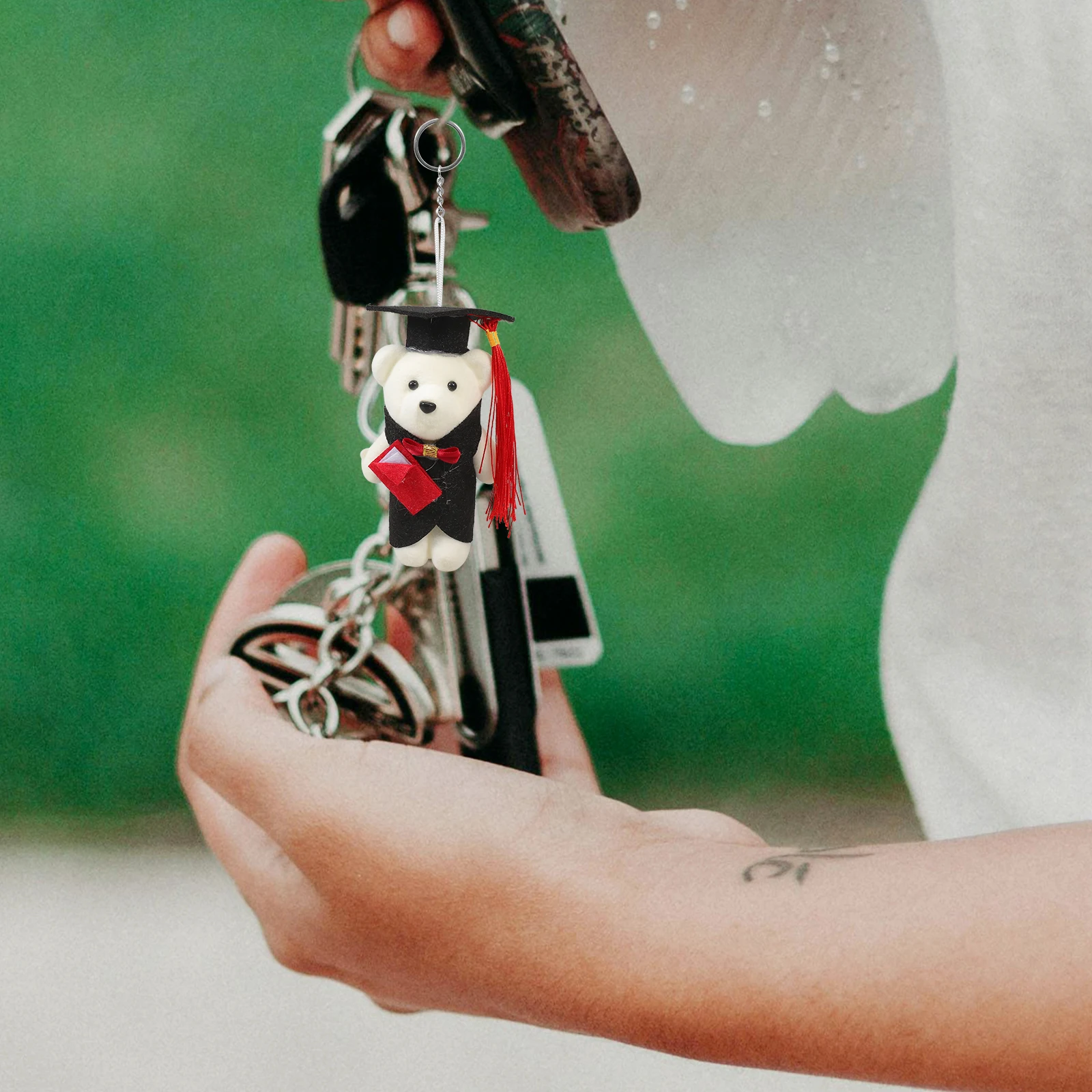 Dr Bear Keychain Graduation Cartoon Decor Backpack Pendant Stuffed Animal Lovely GiftsSouvenir Bear Keychain