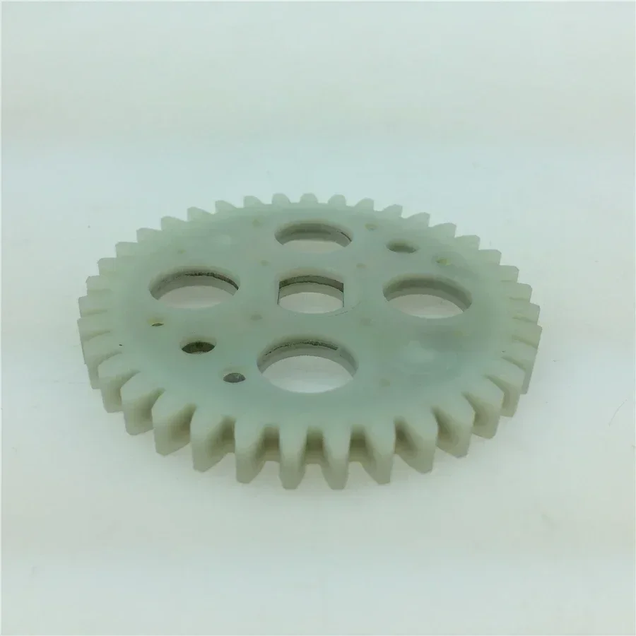 For CG125 Motorcycle Oil Pump Parts Gear Water Cooler Oil Pump Gear 37 teeth water cooled 2pcs