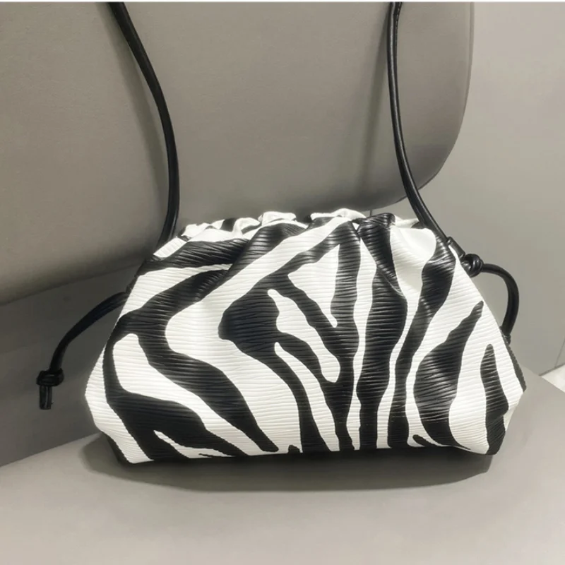 Zebra Snakeskin Pleated Clutch Bag High-end Pu Material Cloud Bag Trendy Shoulder Crossbody Bag Elegant Fashion Women's Handbag