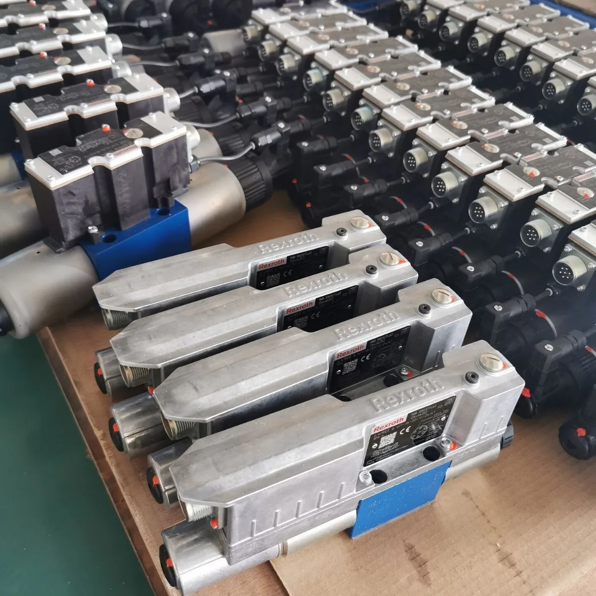 

Proportional valve 4WREE6W1-16-3X/V/24F1