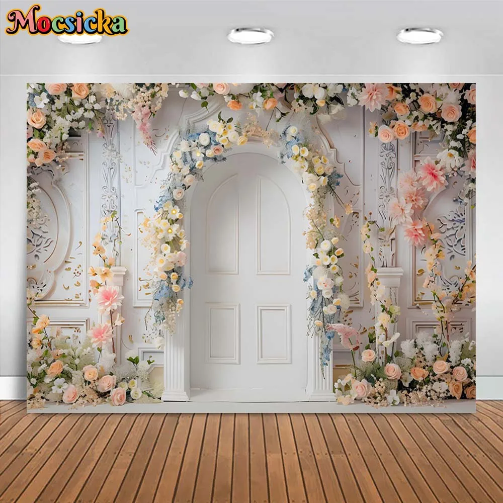 Mocsicka ฉากพื้นหลังสำหรับถ่ายภาพโค้งประตูสีขาววินเทจทารกลายดอกไม้ผนังเด็กฉากหลังรูปภาพผู้ใหญ่อุปกรณ์ประกอบฉากการถ่ายภาพบุคคลในครอบครัว
