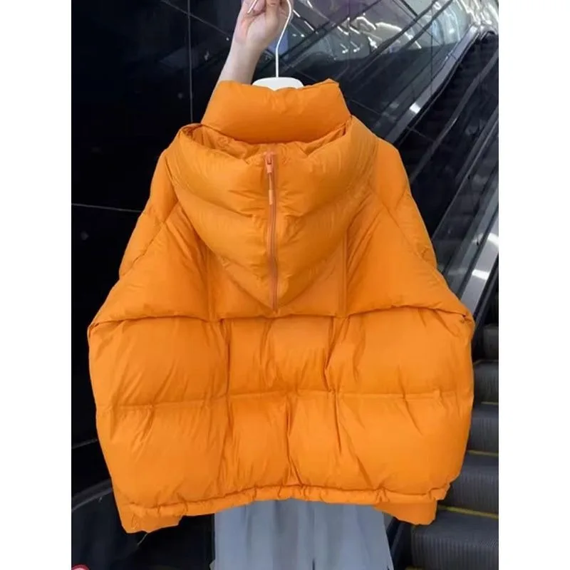 Outcoat corto morado con capucha y cremallera, chaqueta acolchada de algodón para mujer, invierno con espalda descubierta, estilo de gama alta, Top acolchado de algodón ligero y cálido