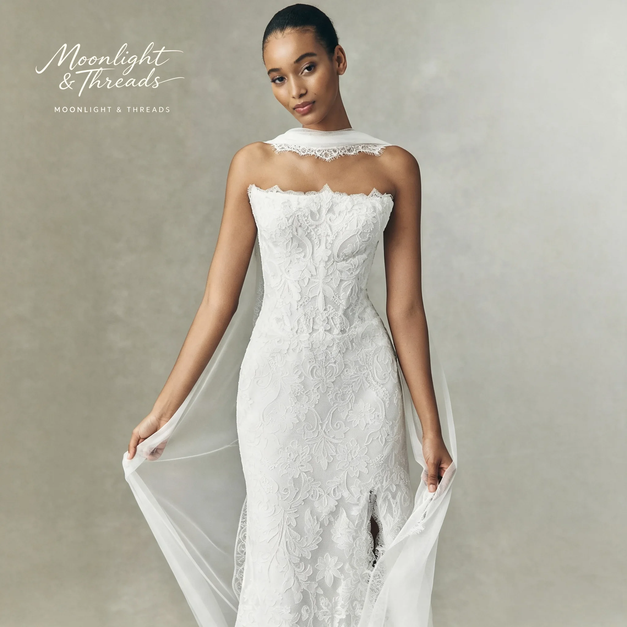 Customized Sheer Lace Strapless Mermaid Wedding Dress High Slit Bridal Gown Luxury Wedding Dress for Brides Trendy Design