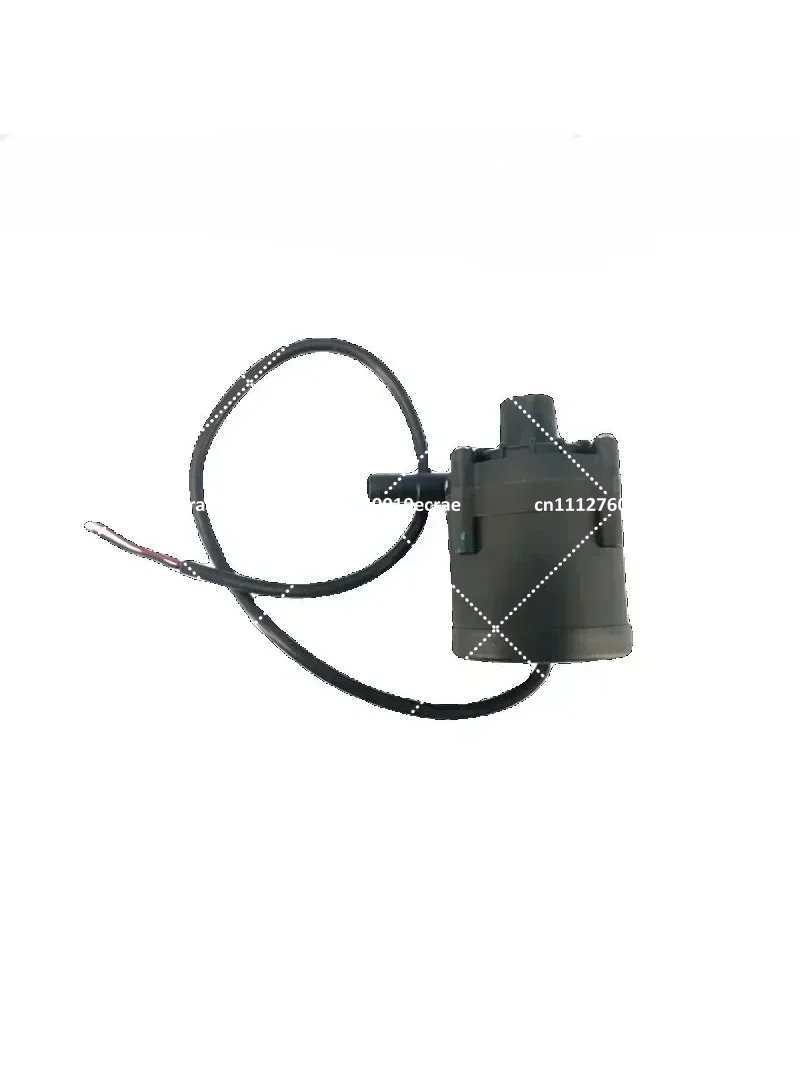 Professional Brushless DC 88W Stabilized Water Pump for Chiller, Electronic Pump for Cooling Systems