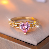 Elegant Pink Crystal Heart Stone Ring Romantic Love Heart Engagement Rings For Women Dainty Gold Color Wedding Band Boho Jewelry