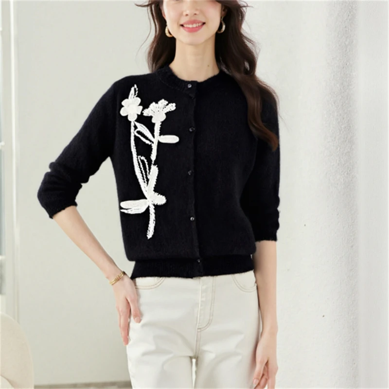

Elegant Casual Women's Floral Embroidery Knit Jacket High-Street Style Autumn/Winter New Collection 2025