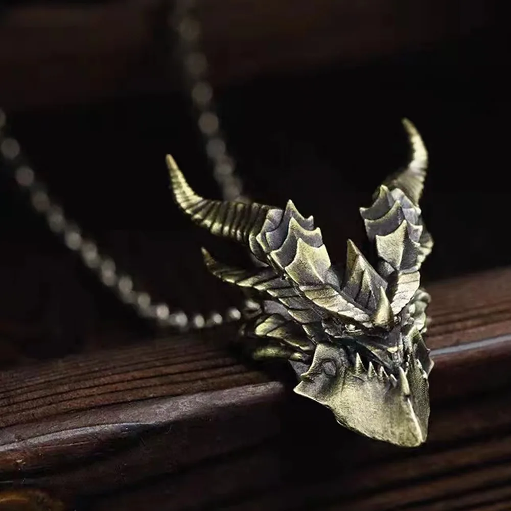 1 Pack Original Hot Selling World of Warcraft Deathwing Game Blizzard Leader Men and Women Necklace Pendant CoolJewelryWholesale