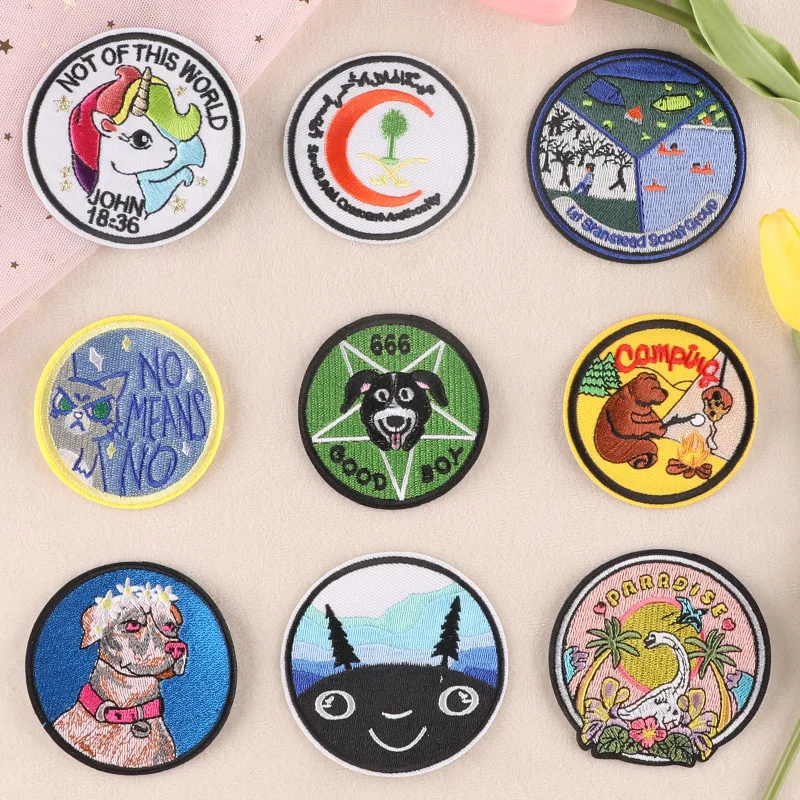 Embroidery Round Animal Patches Clothing Accessories DIY Fusible Iron On Patch Embroidery Applique Pet Avatar Badge Car Stickers