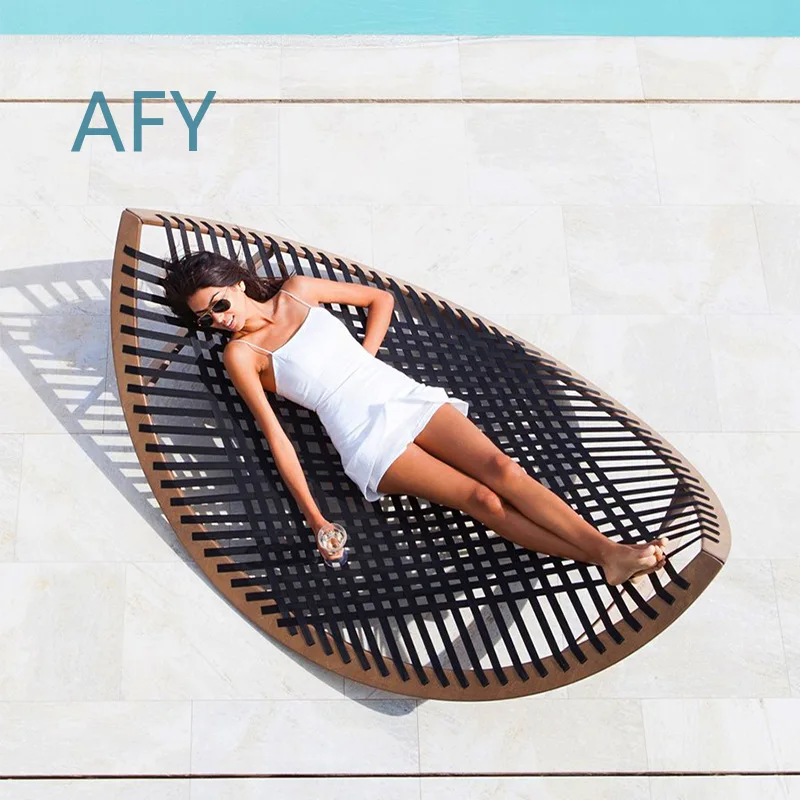 Outdoor Wicker Teak Folding Lounge Chair for Garden Patio Backyard Beach Pool Deck Balcony Relaxation Sun Lounger for Outdoor