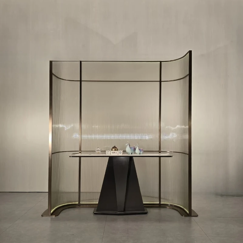 

Stainless steel curved glass partition clothing store floor standing screen modern simple silk cladding art water ripple glass