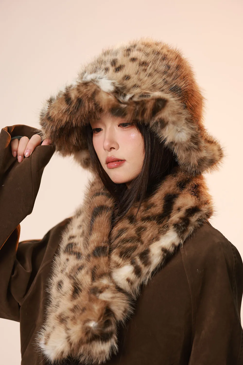 2025 Fashion leopard print style Hat Scarf Gloves Women's Winter Ear Protector Thickened Lei Feng Hat Cycling Ski Cap Wind Proof