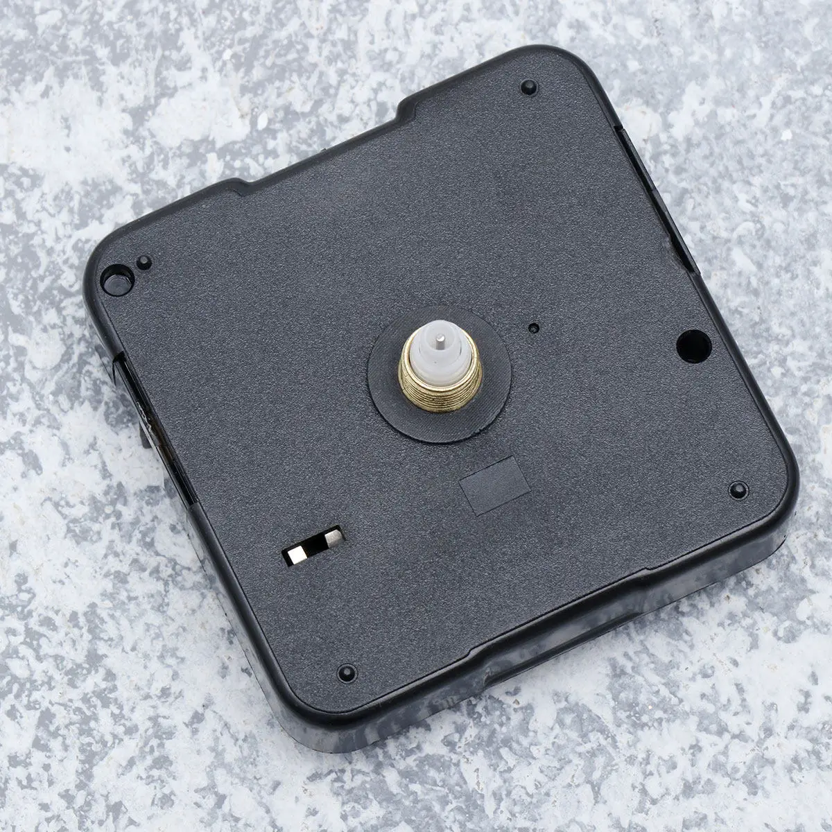 Silent Quartz Clock Movement Kit for DIY Wall, Desk & Cross-Stitch Clocks – Easy Install, Mute Black Mechanism