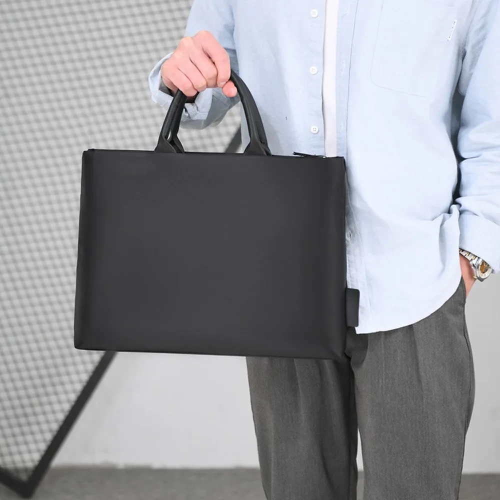 

Durable Waterproof Laptop Bag Nylon Soft Tote Bag Fashionable Document Bag Office Use
